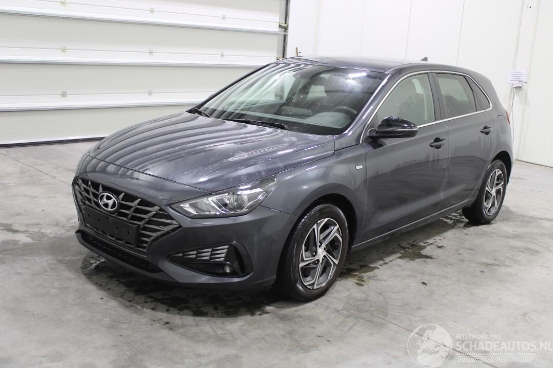 Hyundai I-30 i30