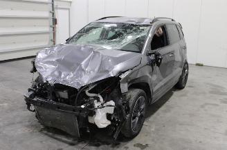 Vrakbiler auto Skoda Karoq  2022/8