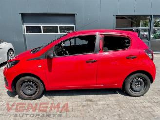 Peugeot 108 108, Hatchback, 2014 1.0 12V picture 2