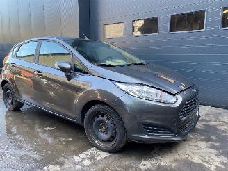 Vrakbiler auto Ford Fiesta Fiesta VII (JA8) Hatchback 1.0 SCI 12V 80 Hatchback  Benzine 999cc 59kW (80pk) FWD 2016/1