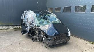 Purkuautot passenger cars Ford B-Max  2016/10