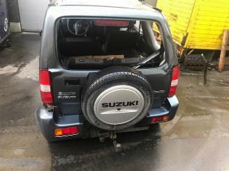 Sloopauto Suzuki Jimny BENZINE - 1300CC - 5VIT 2005/1