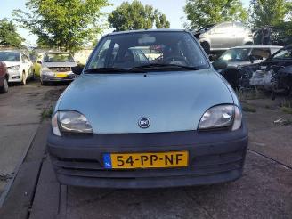 Vrakbiler auto Fiat Seicento Seicento (187), Hatchback, 1997 / 2010 1.1 MPI S,SX,Sporting 2004/9