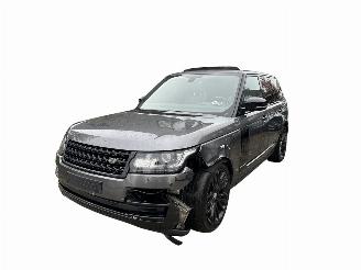 Damaged car Land Rover Range Rover 3.0 TDV6 AUTOBIOGRAPHY / PANORAMA / MERIDIAN / VOL! 2015/9