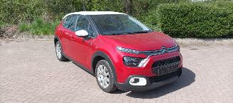 krockskadad bil auto Citroën C3 1.2-12v Airco Stoelverwarming Lichtautomaat cruisecontrol Dab Radio elektrische buitenspiegels met verwarming Centrale vergrendeling met afstandsbediening Start-Stop systeem 16-inch velgen 2022/11