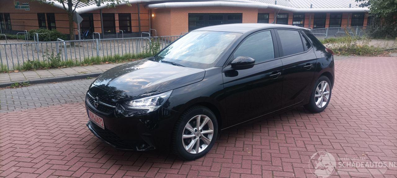Opel Corsa 1.2-12v Navi Full-Led koplampen Cruisecontrol Achteruitrijcamera Drivelane assistent Stoelverwarming stuurwiel met verwarming Privacy glas Regensensor Automatisch dimmende binnenspiegel Parkeersensoren Elektrische buiten spiegels met verwarming 16-inch Sp