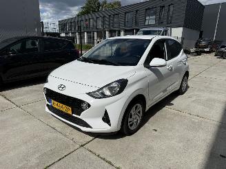 krockskadad bil auto Hyundai I-10 1.0 COMFORT CRUISE - AIRCO 2023/3