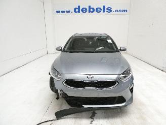 Voiture accidenté Kia Cee d 1.6 D 2021/2