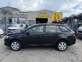 Vaurioauto  passenger cars Skoda Fabia 1.2 TSI AMBITION 2017/1