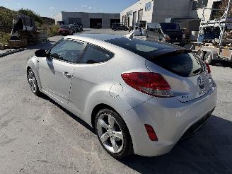Hyundai Veloster 1.6 picture 8
