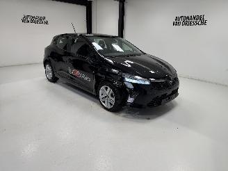 Unfallwagen Renault Clio  2025/2