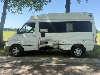 démontage  camping cars Mercedes  SPRINTER 313 CDI CAMPER 2002/9