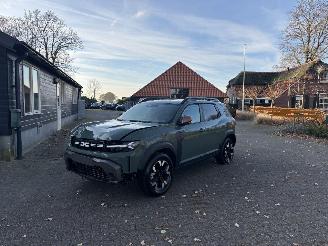 Auto incidentate Dacia Duster AUTOMAAT 1.6 HYBRIDE NAVI CLIMA CAMERA PDC LED B.J 12-2024 2024/12