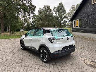 Renault Captur 1.6 E TECH HYBRIDE AUTOMAAT NAVI CLIMA CAMERA B.J 10-2025 New Model picture 3
