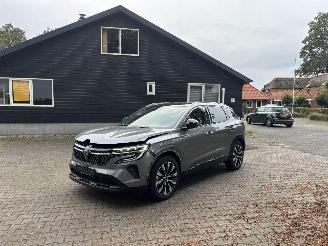 Renault Austral AUSTRAL > E-TECH HYBRIDE TECHNO PANO AUTOMAAT LED NAVI CAMERA CLIMA B.J 11-2024 2024/11