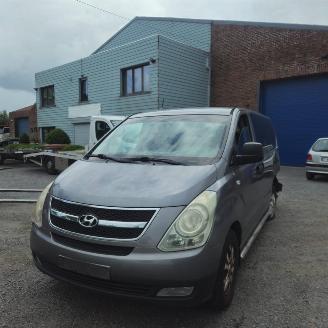 Unfallwagen Hyundai H-1 / H300  TRAVEL 2011/11