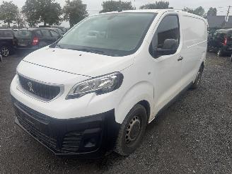Schadeauto Peugeot Expert  2019/8