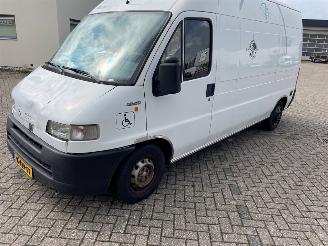 Fiat Ducato Roller 2.8 TD Panorama Bus Diesel 2.800cc 90kW (122pk) FWD 1997-10/2002-10 (230; 231; 232) 8140432585 1998/5