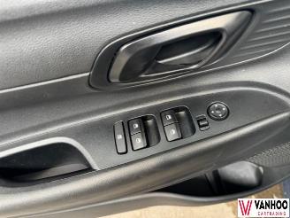 Hyundai I-20  picture 21