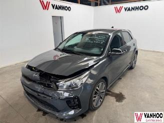 Coche accidentado Kia Rio  2021/5