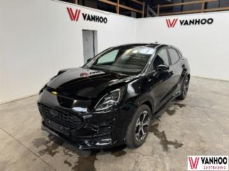 damaged passenger cars Ford Puma  2025/5