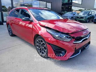 skadebil auto Kia Cee d  2024/6