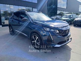 Damaged car Peugeot 3008 GT 2023/7