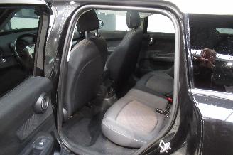Mini Cooper SEDAN picture 18
