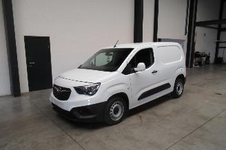 Schade bestelwagen Opel Combo CAMIONETTE 2021/9