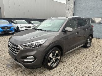 Vaurioauto  passenger cars Hyundai Tucson HYUNDAI TUCSON 1.7D 2018 2018/5