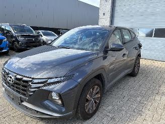 uszkodzony samochody osobowe Hyundai Tucson HYUNDAI TUCSON 1.6D 2021 2021/9
