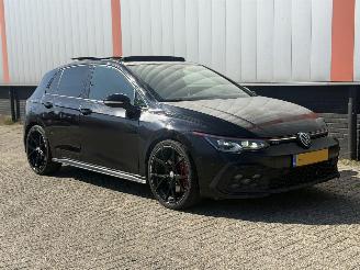 Voiture accidenté Volkswagen Golf 8 2.0 GTI PANO SFEER 2021/1