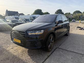 Schadeauto Audi Q7 3.0 TDI quattro 7 PERSOONS S LINE 2015/1