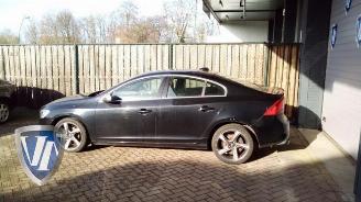 Dezmembrări autoturisme Volvo S-60 S60 II (FS), Sedan, 2010 / 2018 1.6 DRIVe,D2 2014