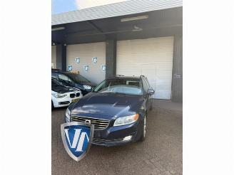 Salvage car Volvo V-70 V70 (BW), Combi, 2007 / 2016 2.0 D4 16V 2014/11