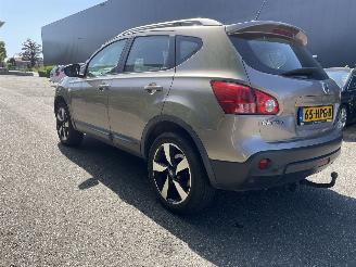 krockskadad bil auto Nissan Qashqai 2.0 104kw 2009/3