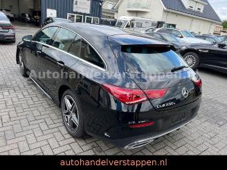 Vaurioauto  passenger cars Mercedes Cla-klasse 250E Shooting brake AMG Sport - Ambiente 2020/12