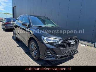 Damaged car Audi Q3 35 TFSI S line S-Tronic 2022/1