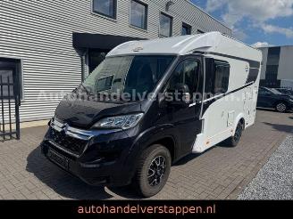 danneggiata camper Carado   2022/7