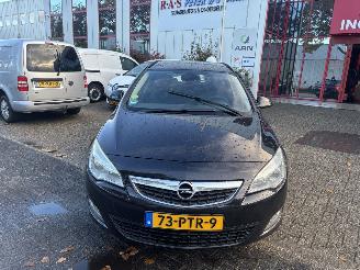 Démontage voiture Opel Astra SPORTS TOURER GEEN SCHADE 2011/3
