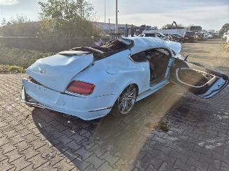 disassembly passenger cars Bentley Continental GTC 6.0 2014/10