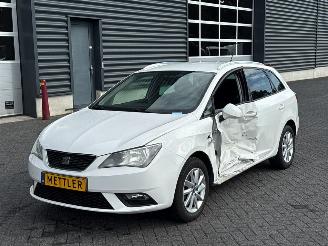 skadebil auto Seat Ibiza ST 1.2 TSI Combi/o  Benzine 1.197cc 63kW (86pk) FWD 2013/11