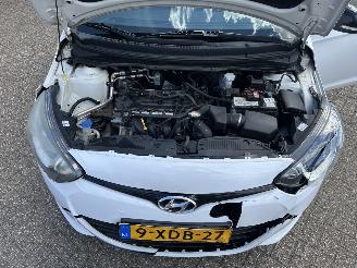 Hyundai I-20 1.2i Go! Plus picture 32