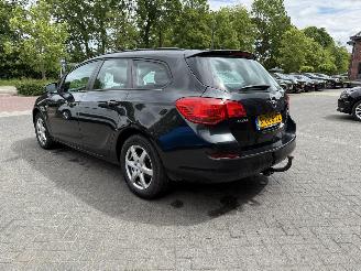 Opel Astra 1.4 Edition picture 3