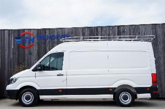 Vaurioauto  passenger cars Volkswagen Crafter 2.0 TDi L3H2 Klima Cruise Trekhaak PDC 75KW Euro 6 2018/5
