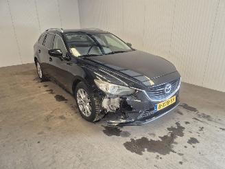 skadebil auto Mazda 6 2.2 SkyActiv-D 150 16V Combi/o  Diesel 2.191cc 110kW (150pk) FWD 2014/10