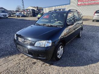 Dezmembrări autoturisme Mazda Demio 1.4 Zwart A3F Onderdelen B3ME Motor 2002/7
