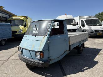 Avarii minicar Piaggio  VESPA APECAR P2 VOOR DECORATIE 1979/1