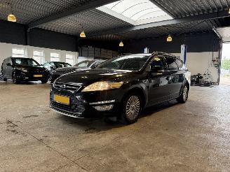 Damaged car Ford Mondeo 1.6 EcoBoost Titanium 2011/11