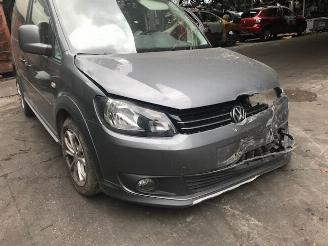 Coche accidentado Volkswagen Caddy Combi 1600CC - 75KW - DIESEL - 2013/8